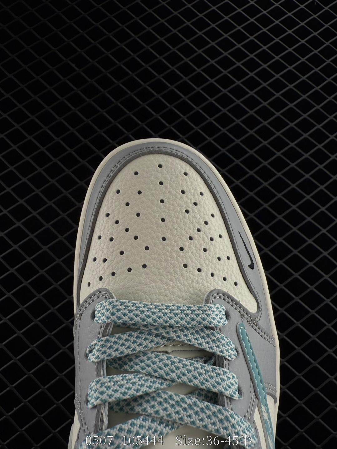 Travis Scott x Air Jordan 1 ” Reverse Mocha “